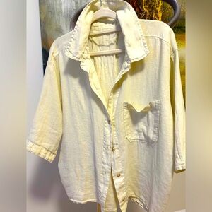 M/L Massimo Dutti pale green Linen (soft) Button-Up Shirt PtP 24”